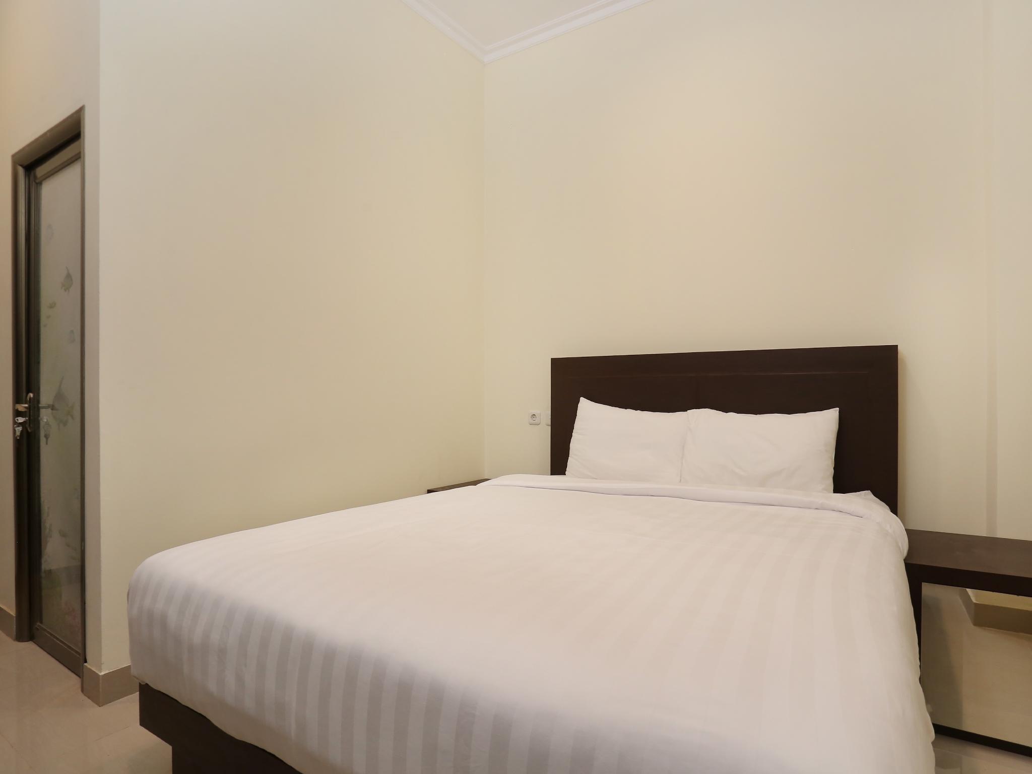 Collection O Yogyakarta Near Jalan Malioboro Formerly Alena Residence Джокьякарта Экстерьер фото
