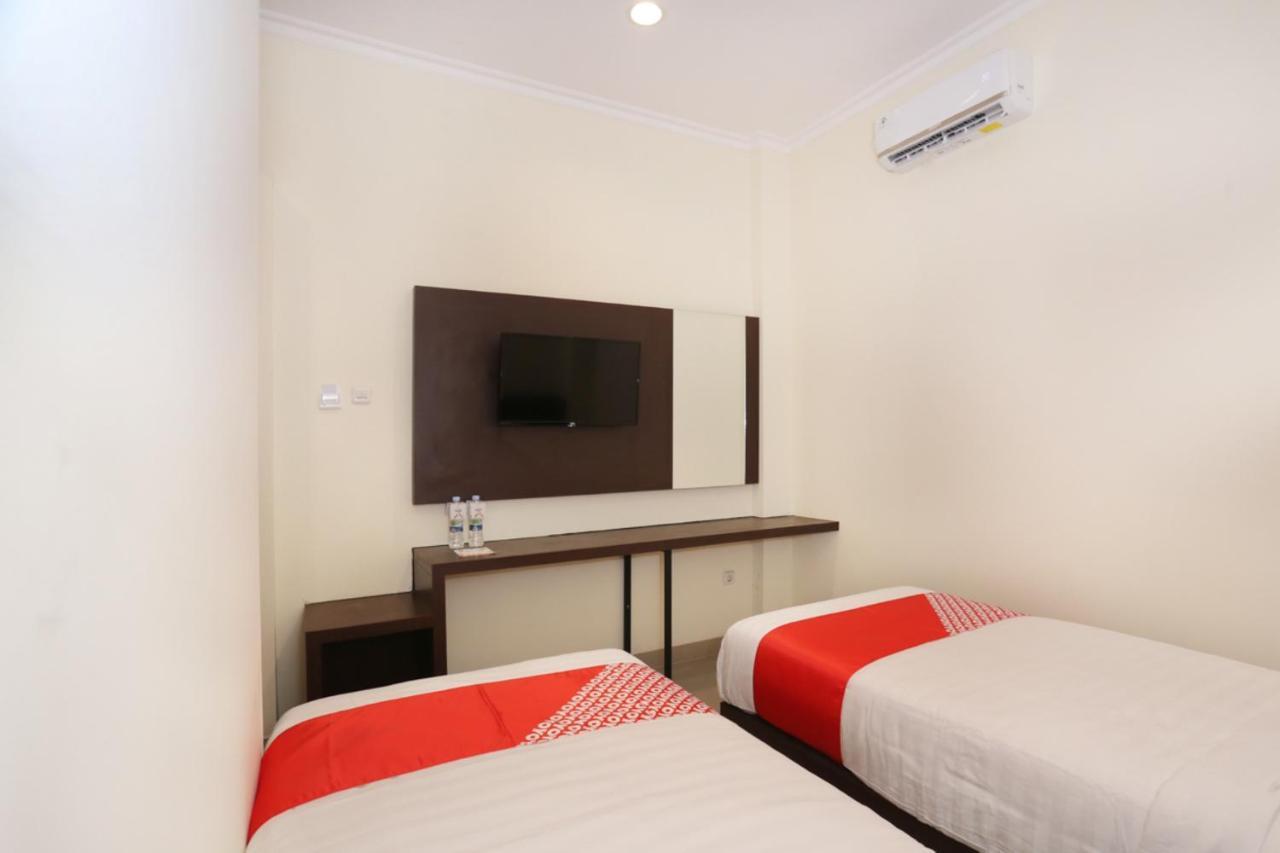 Collection O Yogyakarta Near Jalan Malioboro Formerly Alena Residence Джокьякарта Экстерьер фото